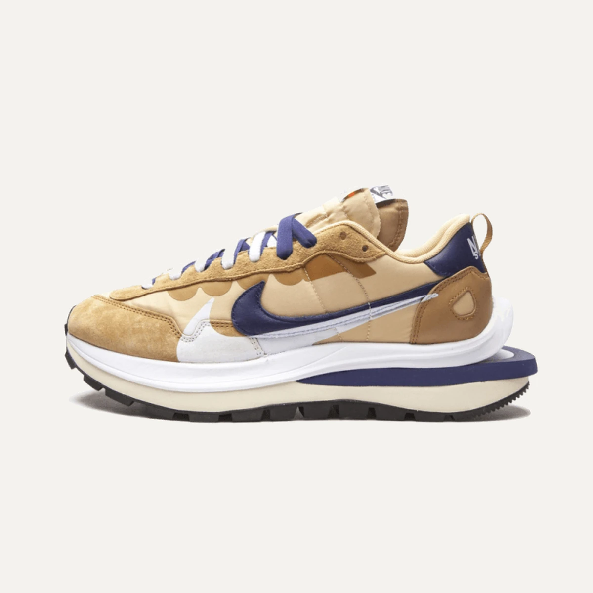 Nike Vaporwaffle Sacai Tan Navy